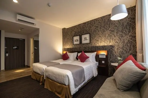 Deluxe Room - East
