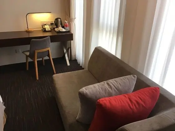 Deluxe Room - East