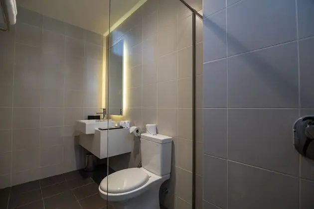 Premium Suite West Wing