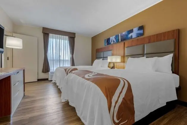 Süit, Sigara İçilmez (2 Double beds, 1 Sofa Bed)