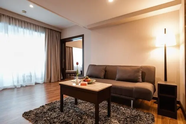 Süit, 1 En Büyük (King) Boy Yatak, Balkon, Nehir Manzaralı