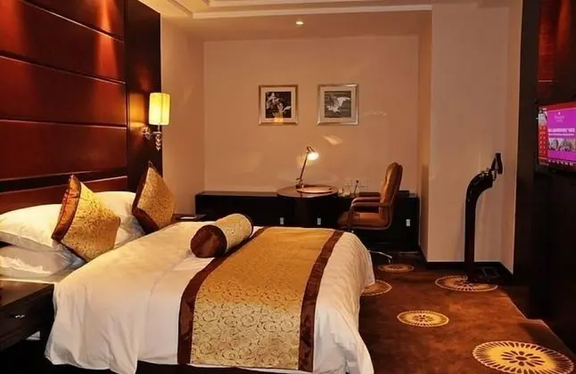 Tek Büyük Yataklı Oda, Bahçe Manzaralı