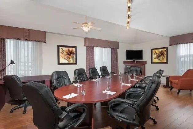 Çatı Katı (Loft), 1 Büyük (Queen) Boy Yatak, Sigara İçilmez (Loft Suite)