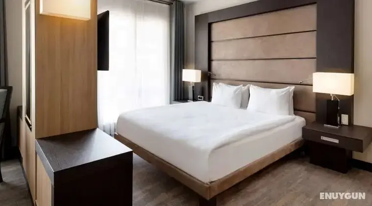 Corner Suite Oda