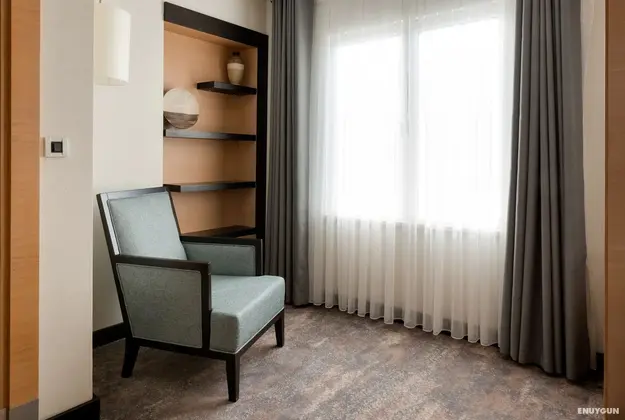 Corner Suite Oda