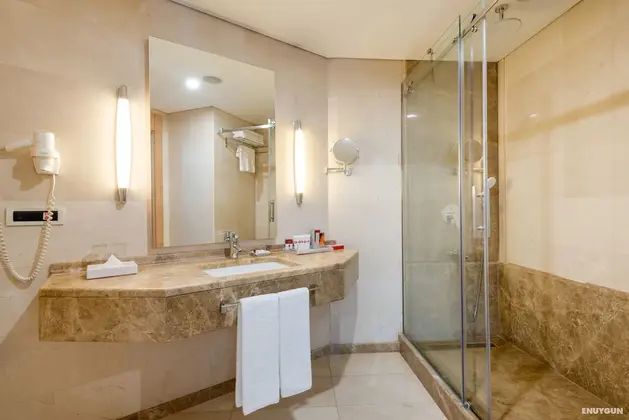 Corner Suite Oda