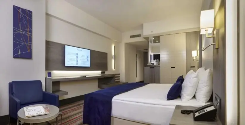 Deluxe Double Büyük Yataklı Oda