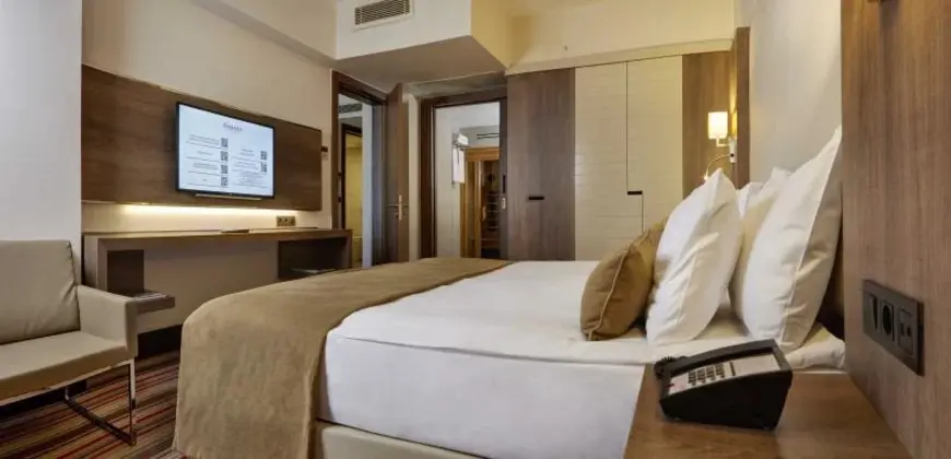 Executive Suite Oda
