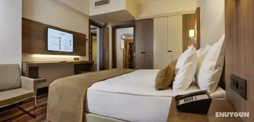 Executive Suite Oda