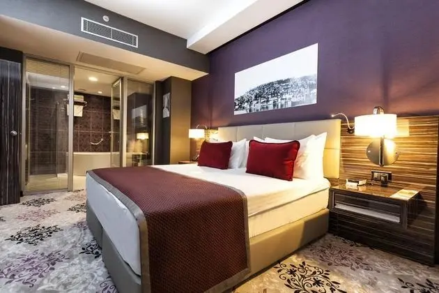 Teras Suite Custom Oda