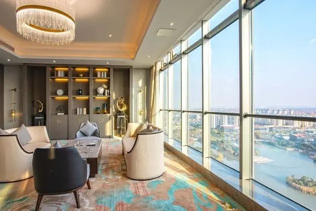 Presidential Süit, 1 En Büyük (King) Boy Yatak, Sigara İçilebilir