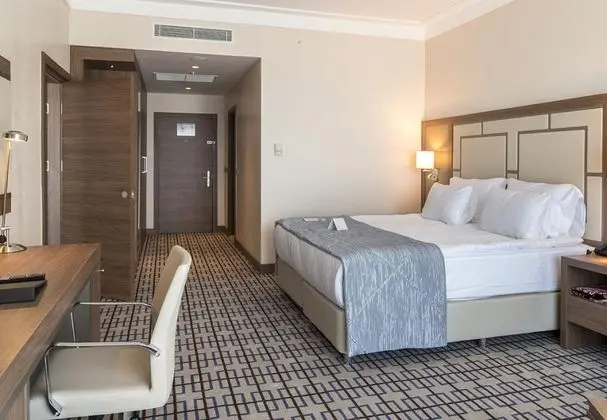 Deluxe Twin Oda, Kısmi Deniz Manzaralı