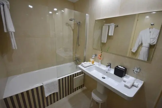 Premium Oda, Havuz Manzaralı