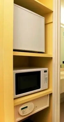 Oda, 1 En Büyük (King) Boy Yatak, Sigara İçilmez, Balkon
