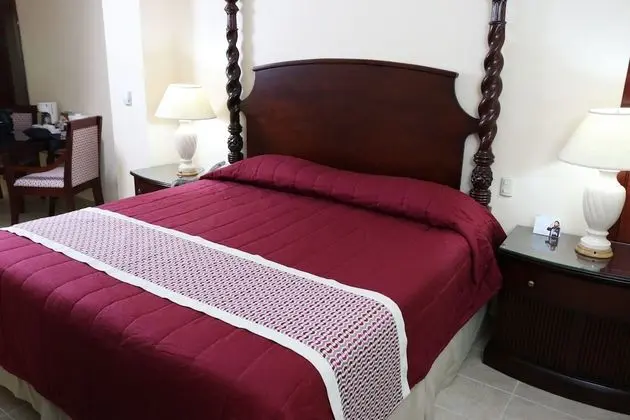 Luxury King Room