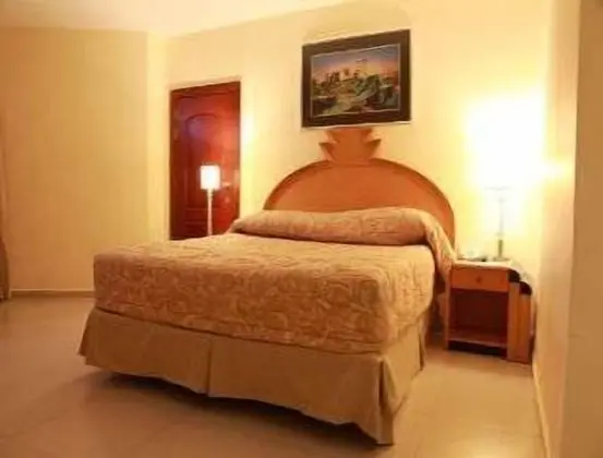 Luxury King Room