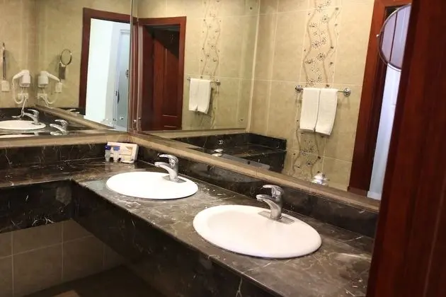 Luxury King Room