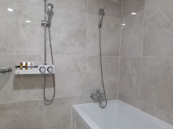 Oda, Birden Çok Yatak, Sigara İçilmez