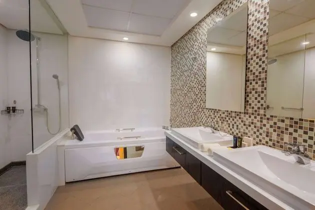 Business Oda, 1 En Büyük (King) Boy Yatak, Sigara İçilebilir (Deluxe)