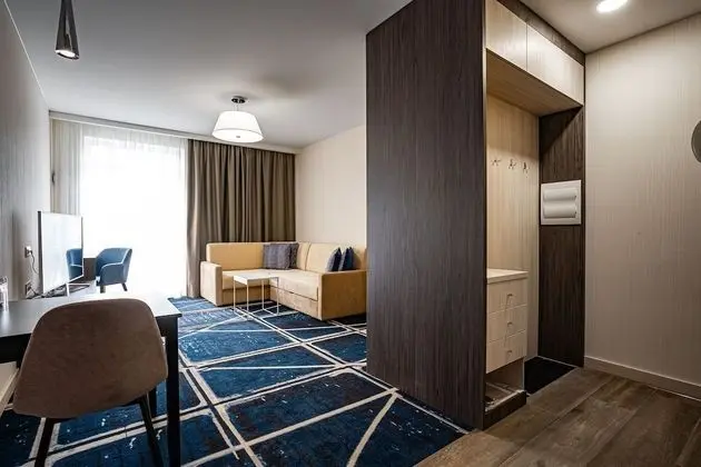 Süit, 1 En Büyük (King) Boy Yatak, Sigara İçilmez (Two Room Suite)