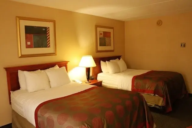 Oda, 2 Çift Kişilik Yatak, Sigara İçilmez