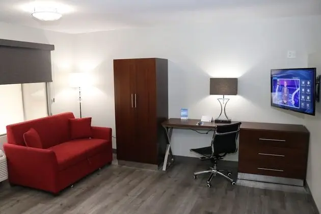 Süit, 1 En Büyük (King) Boy Yatak, Sigara İçilmez