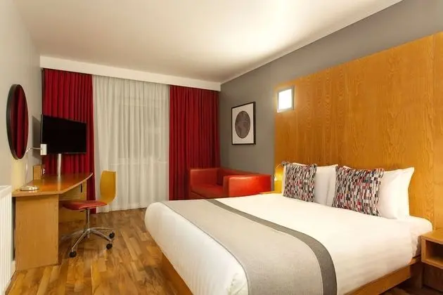 Accessible Wheelchair Double Room