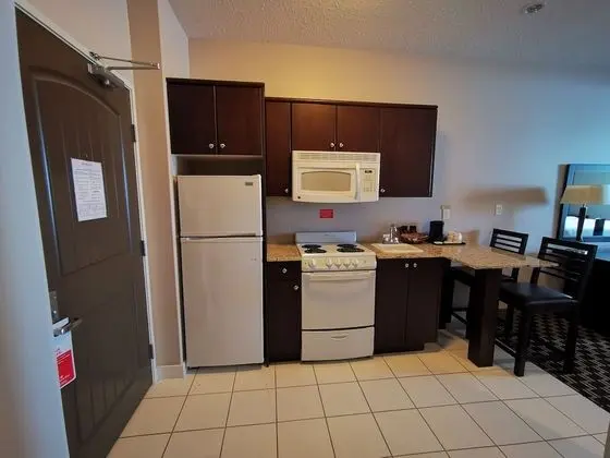 Kitchen room, 1 king bed with sitting area, non smoking
