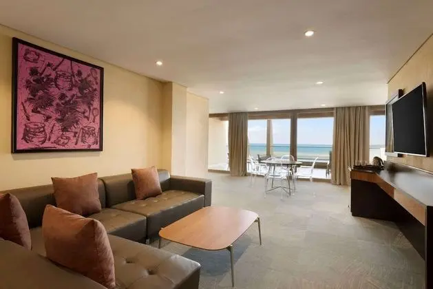 Çatı Katı Süiti (Penthouse), 1 En Büyük (King) Boy Yatak, Sigara İçilmez, Okyanus Manzaralı