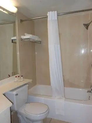 Oda, 2 Çift Kişilik Yatak, Sigara İçilmez
