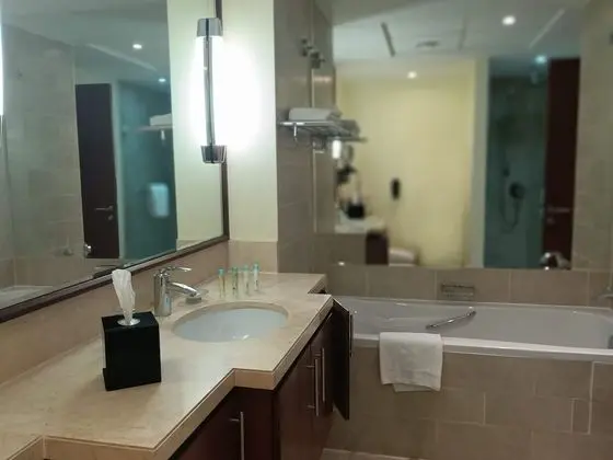 Premium Stüdyo, 1 En Büyük (King) Boy Yatak, Sigara İçilebilir (Burj Khalifa/Fountain View)