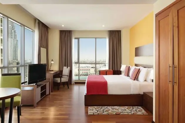 Premium Stüdyo, 1 En Büyük (King) Boy Yatak, Sigara İçilebilir (Burj Khalifa/Fountain View)