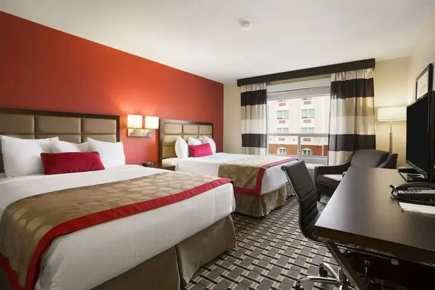 Süit, 2 Büyük (Queen) Boy Yatak, Sigara İçilmez (One-Bedroom)