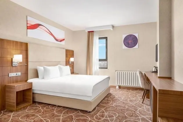 Standart Oda, Şehir veya Dağ Manzaralı