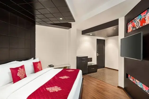 Oda, 1 En Büyük (King) Boy Yatak, Sigara İçilmez, Şehir Manzaralı