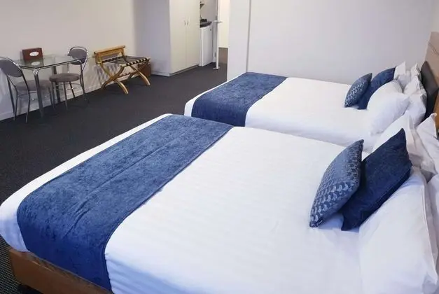 Apart Daire, 2 Yatak Odası, Sigara İçilmez