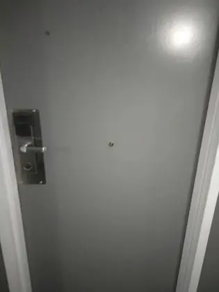 Oda, 2 Büyük (Queen) Boy Yatak, Sigara İçilmez (Accessible)