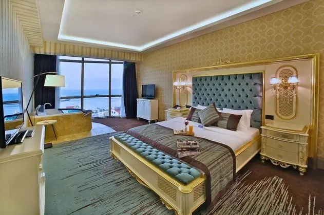 Suite, Deniz Manzaralı