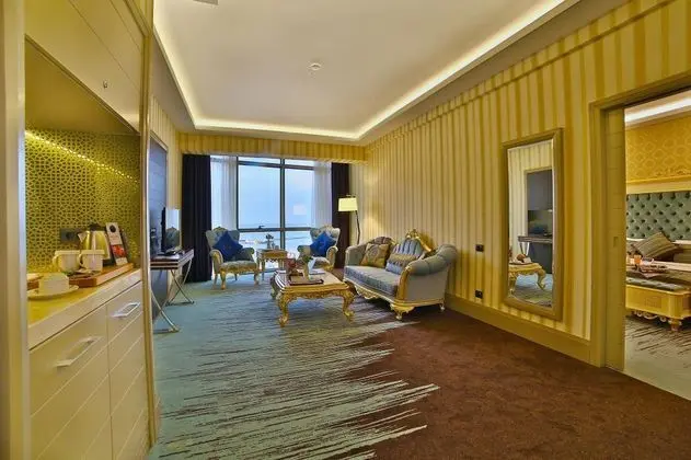 Suite, Deniz Manzaralı