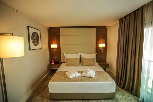 Suite, Şehir Manzaralı