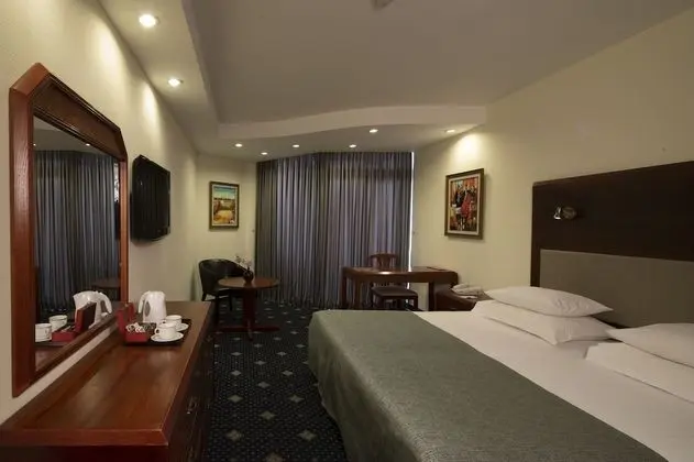Deluxe İki Ayrı Yataklı Oda