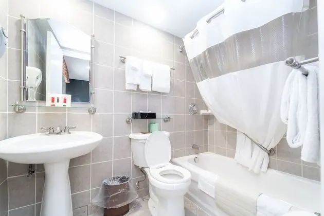 Standard Oda, 2 Büyük (Queen) Boy Yatak, Sigara İçilmez