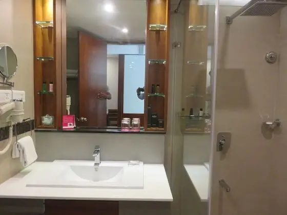 Luxury Oda, 1 En Büyük (King) Boy Yatak, Sigara İçilmez, Göl Manzaralı