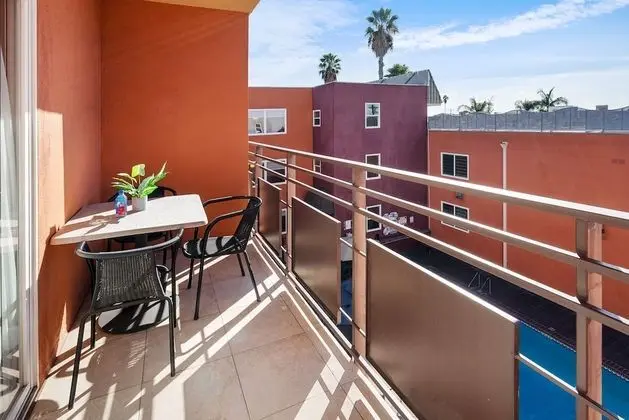 Oda, Balkon