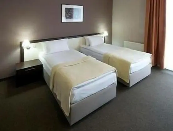 İki Ayrı Yataklı Oda, 2 Tek Kişilik Yatak