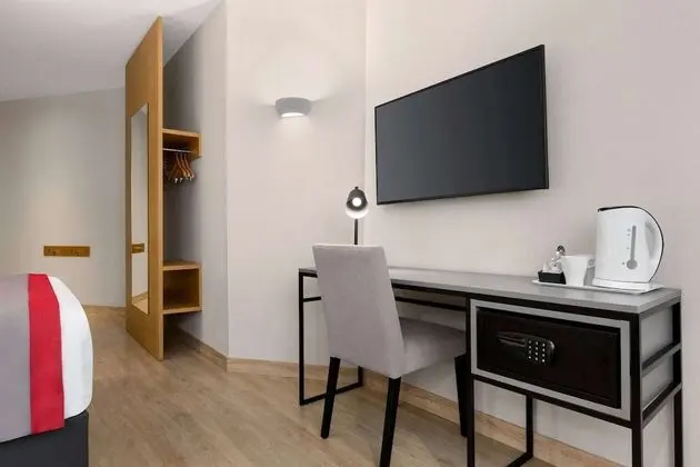 Family Oda, 1 Çift Kişilik Yatak ve Çekyat, Sigara İçilmez