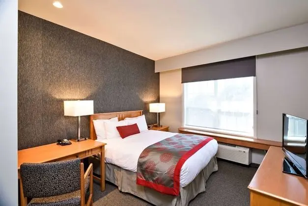 Süit, 1 Yatak Odası, Dağ Manzaralı, Köşe (1 Queen Bed)