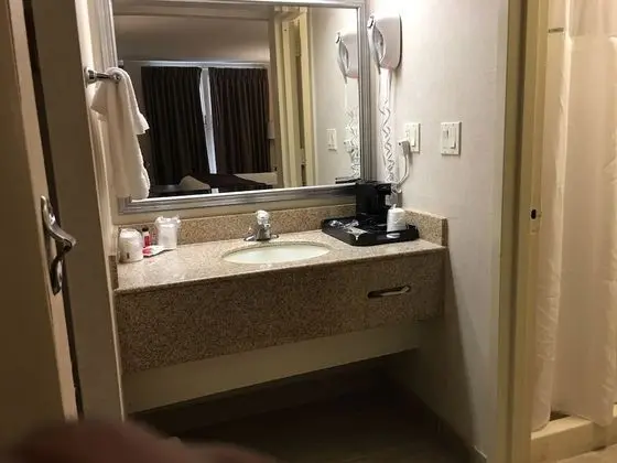 Standard Oda, 1 En Büyük (King) Boy Yatak