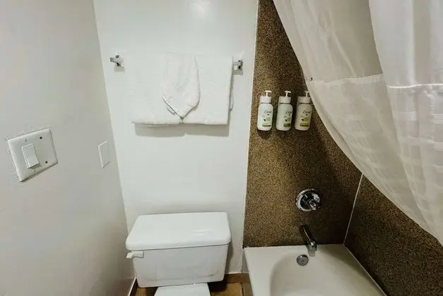 Oda, 1 En Büyük (King) Boy Yatak, Sigara İçilmez, Balkon
