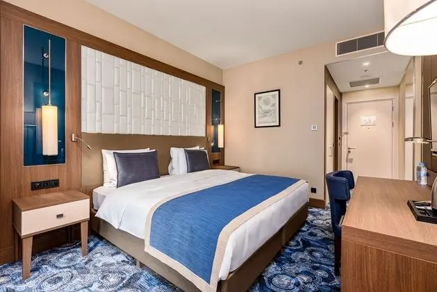 Oda, 1 Büyük (Queen) Boy Yatak, Sigara İçilmez (Compact room)